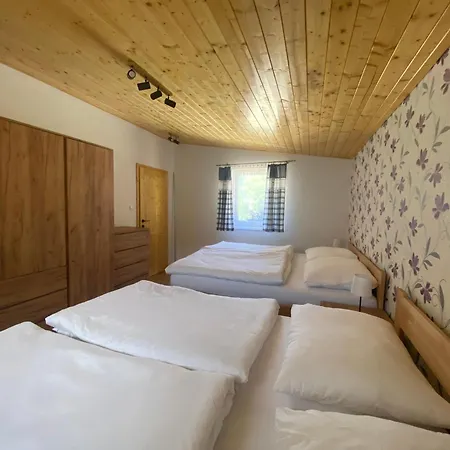 Domcek Pri Medzihorskej Holiday home Rajecke Teplice
