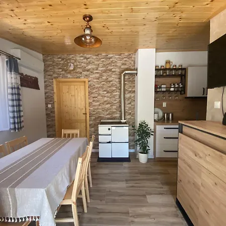 Feriehus Domcek Pri Medzihorskej